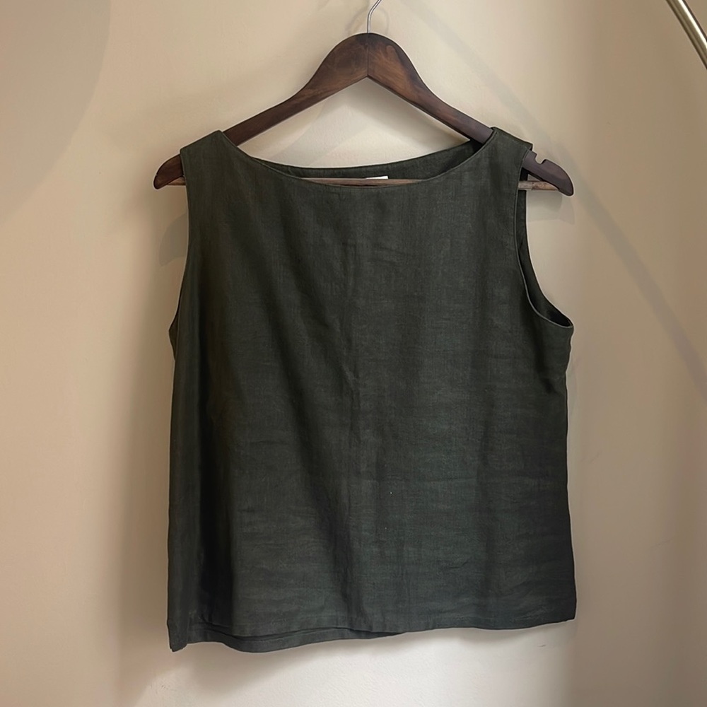 JONES NEW YORK SPORT - 100% Linen Top - Size: 10